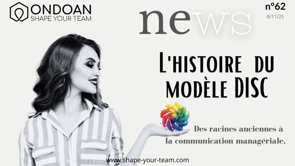 Femme tenant boule abstraite colorée, symbolisant la complexité du modèle DISC et les comportements humains.